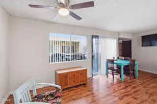 12940 Riverside Dr, Los Angeles, CA 91423 - Photo 11