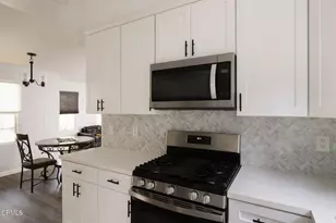 6375 Adelaide Pl, Los Angeles, CA 90042 - Photo 17