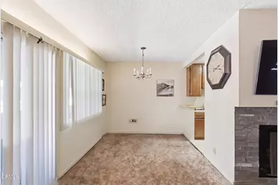 12321 Riverside Drive #204, Valley Village, CA 91607 - Photo 9