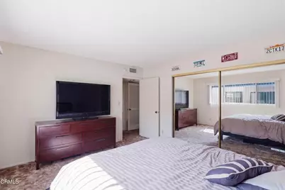 12321 Riverside Drive #204, Valley Village, CA 91607 - Photo 11
