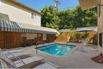 12321 Riverside Drive #105, Los Angeles, CA 91607 - Photo 3
