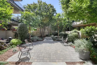 1225 S Orange Grove Boulevard #2, Pasadena, CA 91105 - Photo 29