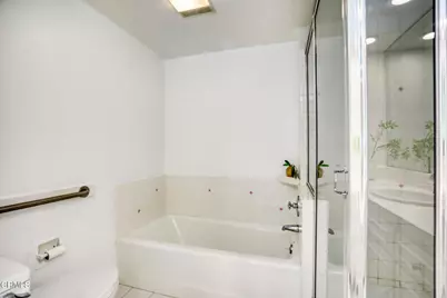1225 S Orange Grove Boulevard #2, Pasadena, CA 91105 - Photo 23