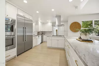 168 Lamour Drive, La Canada Flintridge, CA 91011 - Photo 17