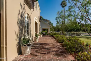 704 S Oakland Ave, Pasadena, CA 91106 - Photo 61
