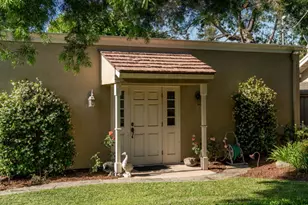 704 S Oakland Ave, Pasadena, CA 91106 - Photo 57