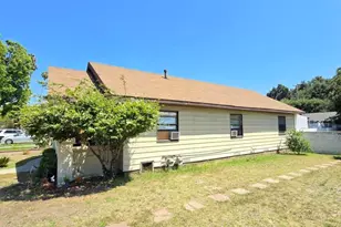 356 E Alvarado St, Pomona, CA 91767 - Photo 3