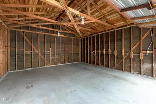 10611 Redmont Ave, Tujunga, CA 91042 - Photo 31