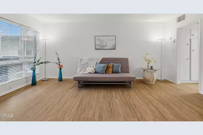1015 N Michillinda Avenue #304, Pasadena, CA 91107 - Photo 1