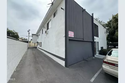 6722 Troost Avenue, Los Angeles, CA 91606 - Photo 5