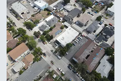 6722 Troost Avenue, Los Angeles, CA 91606 - Photo 15