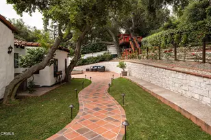 201 La Vereda Rd, Pasadena, CA 91105 - Photo 43