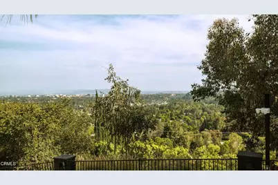 1411 Edgehill Place, Pasadena, CA 91103 - Photo 11