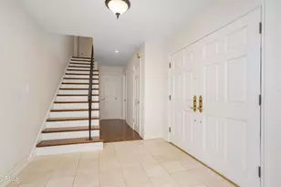 1095 Linda Glen Dr, Pasadena, CA 91105 - Photo 31