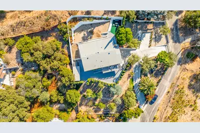 10272 Willow Springs Lane, Sunland, CA 91040 - Photo 53