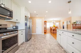 10272 Willow Springs Ln, Sunland, CA 91040 - Photo 17