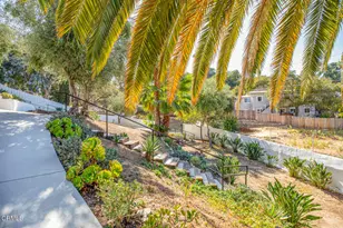 10272 Willow Springs Ln, Sunland, CA 91040 - Photo 59