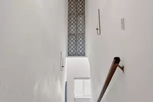 657 S Marengo Ave, Pasadena, CA 91106 - Photo 19