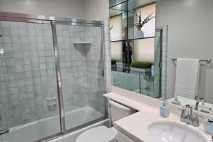12330 Magnolia Blvd, Valley Village, CA 91607 - Photo 37
