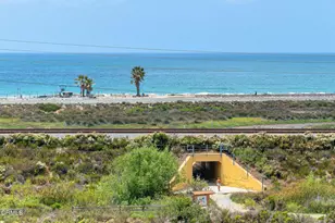 101 Rios Ct, Solana Beach, CA 92075 - Photo 49