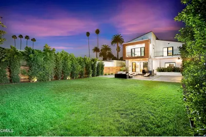 244 S Gramercy Place, Los Angeles, CA 90004 - Photo 1