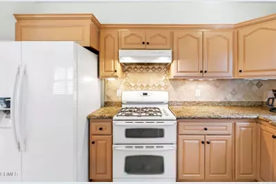 2546 Commerce Way, Commerce, CA 90040 - Photo 9