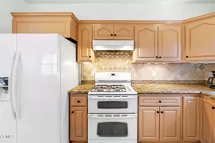 2546 Commerce Way, Commerce, CA 90040 - Photo 9