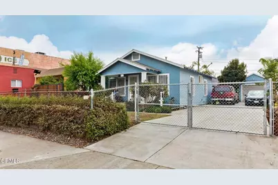 424 W Arbor Vitae Street, Inglewood, CA 90301 - Photo 1