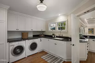1110 Armada Dr, Pasadena, CA 91103 - Photo 15