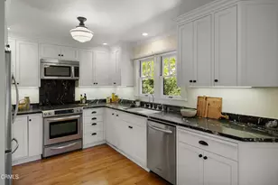 1110 Armada Dr, Pasadena, CA 91103 - Photo 9