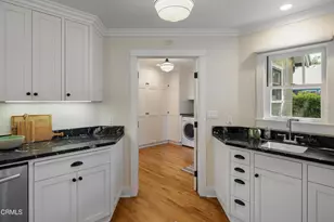 1110 Armada Dr, Pasadena, CA 91103 - Photo 11