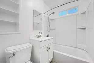 10230 Jardine Ave, Sunland, CA 91040 - Photo 11