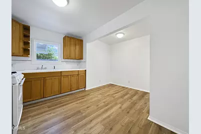 10230 Jardine Avenue, Sunland, CA 91040 - Photo 5