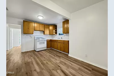 10230 Jardine Avenue, Sunland, CA 91040 - Photo 3