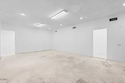 7969 Foothill Boulevard #7969, Los Angeles, CA 91040 - Photo 3