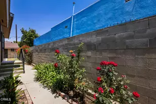 1839 W 35th Pl, Los Angeles, CA 90018 - Photo 29