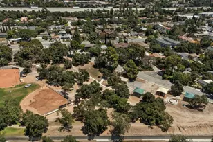 3359 Mills Ave, La Crescenta, CA 91214 - Photo 35