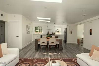 3359 Mills Avenue, La Crescenta, CA 91214 - Photo 9