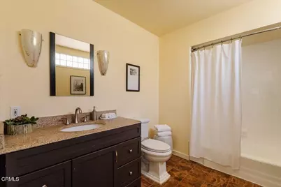 2061 N Roosevelt Avenue, Altadena, CA 91001 - Photo 29
