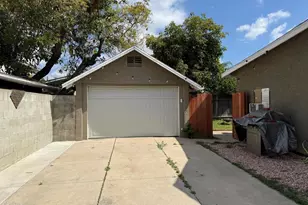 301 W Adams Ave, Alhambra, CA 91801 - Photo 11