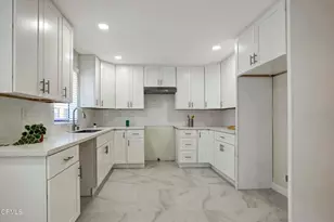 21209 Lassen St, Los Angeles, CA 91311 - Photo 13