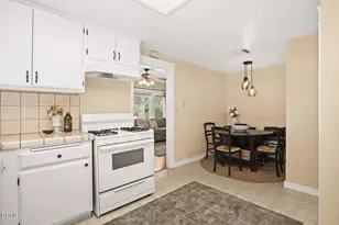 920 Adelaine Ave, South Pasadena, CA 91030 - Photo 11