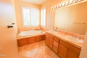 404 Wood Glen Dr, Richmond, CA 94805 - Photo 9