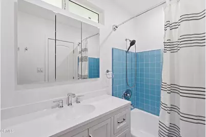 5236 Bellingham Avenue, Los Angeles, CA 91607 - Photo 19