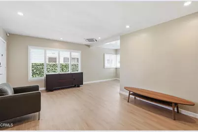 5236 Bellingham Avenue, Los Angeles, CA 91607 - Photo 9