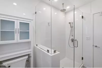 5236 Bellingham Avenue, Los Angeles, CA 91607 - Photo 37