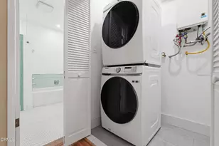 5236 Bellingham Ave, Los Angeles, CA 91607 - Photo 7