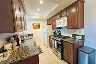 1181 Packers Cir, Tustin, CA 92780 - Photo 7