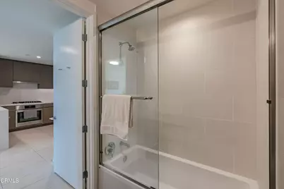 889 Francisco Street #802, Los Angeles, CA 90017 - Photo 27