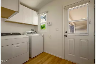 390 San Juan Place, Pasadena, CA 91107 - Photo 13